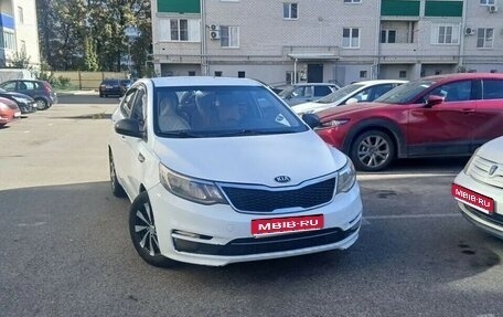 KIA Rio III рестайлинг, 2015 год, 550 000 рублей, 1 фотография