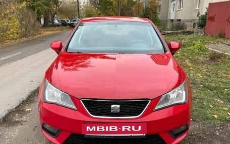 SEAT Ibiza IV рестайлинг 2, 2012 год, 720 000 рублей, 2 фотография