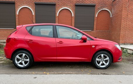 SEAT Ibiza IV рестайлинг 2, 2012 год, 720 000 рублей, 5 фотография