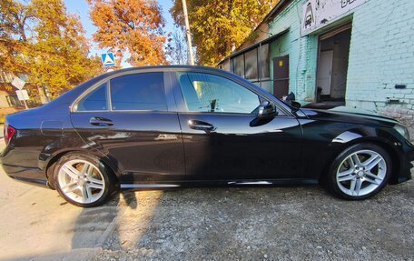 Mercedes-Benz C-Класс, 2011 год, 1 450 000 рублей, 8 фотография