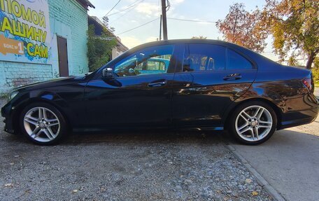 Mercedes-Benz C-Класс, 2011 год, 1 450 000 рублей, 10 фотография