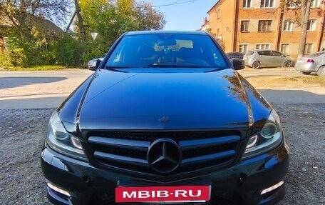 Mercedes-Benz C-Класс, 2011 год, 1 450 000 рублей, 9 фотография