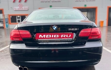 BMW 3 серия, 2011 год, 1 080 000 рублей, 6 фотография