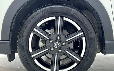 Honda Vezel, 2023 год, 1 650 000 рублей, 19 фотография