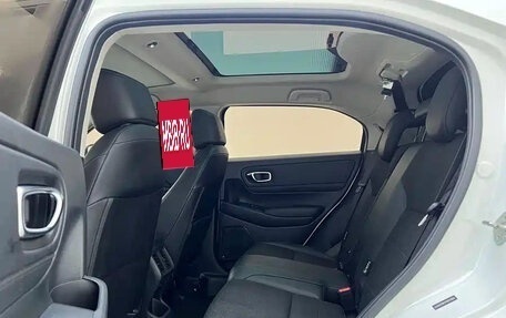 Honda Vezel, 2023 год, 1 650 000 рублей, 13 фотография
