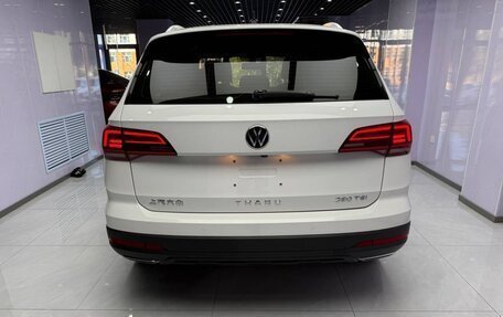 Volkswagen Tiguan II, 2021 год, 1 892 853 рублей, 5 фотография