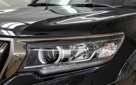 Toyota Land Cruiser Prado 150 рестайлинг 2, 2020 год, 5 670 000 рублей, 10 фотография