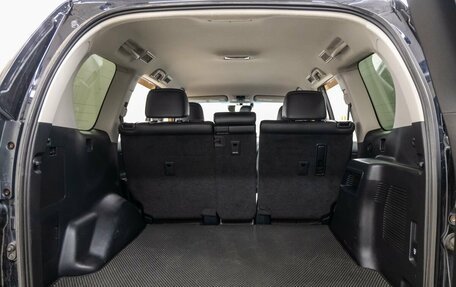 Toyota Land Cruiser Prado 150 рестайлинг 2, 2020 год, 5 670 000 рублей, 36 фотография