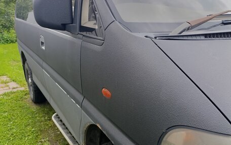 Mitsubishi Delica IV, 1995 год, 600 000 рублей, 6 фотография