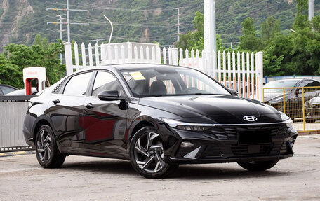 Hyundai Elantra, 2025 год, 1 940 000 рублей, 3 фотография