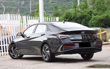 Hyundai Elantra, 2025 год, 1 940 000 рублей, 5 фотография