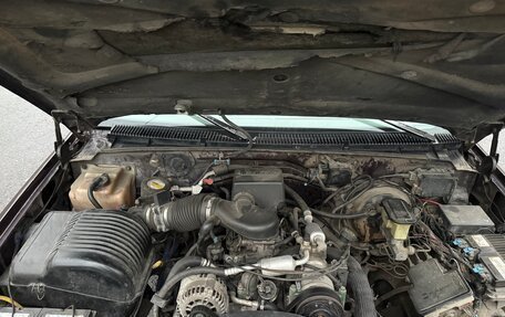 Chevrolet Suburban VIII, 1996 год, 1 150 000 рублей, 15 фотография