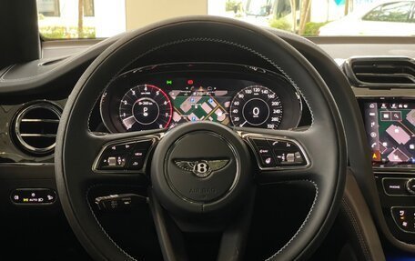 Bentley Bentayga I, 2025 год, 25 000 000 рублей, 16 фотография