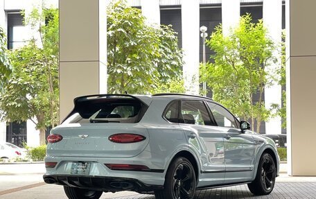 Bentley Bentayga I, 2025 год, 25 000 000 рублей, 5 фотография