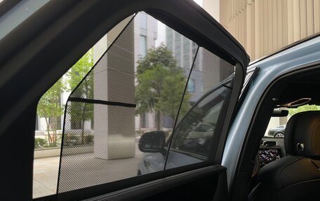 Bentley Bentayga I, 2025 год, 25 000 000 рублей, 30 фотография