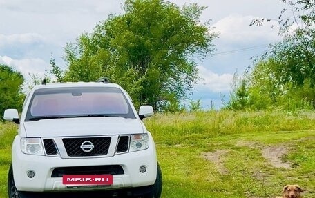 Nissan Pathfinder, 2013 год, 1 888 000 рублей, 2 фотография