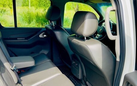 Nissan Pathfinder, 2013 год, 1 888 000 рублей, 7 фотография