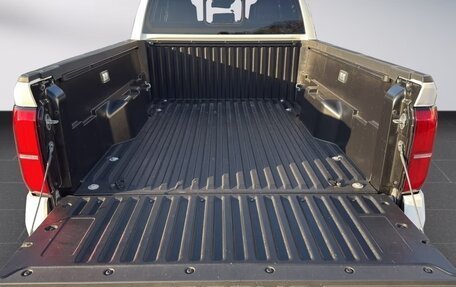 Toyota Tacoma, 2025 год, 13 990 000 рублей, 9 фотография