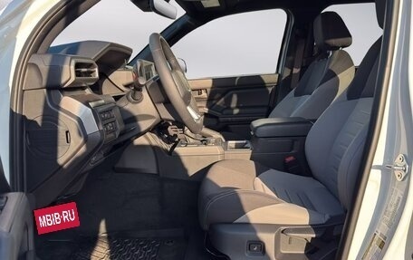 Toyota Tacoma, 2025 год, 13 990 000 рублей, 10 фотография