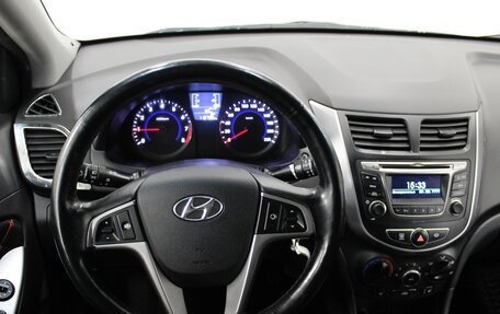 Hyundai Solaris II рестайлинг, 2016 год, 970 000 рублей, 8 фотография