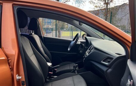 Hyundai Solaris II рестайлинг, 2017 год, 1 150 000 рублей, 6 фотография