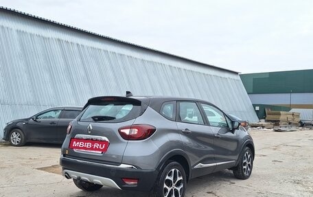 Renault Kaptur I рестайлинг, 2021 год, 1 799 000 рублей, 5 фотография