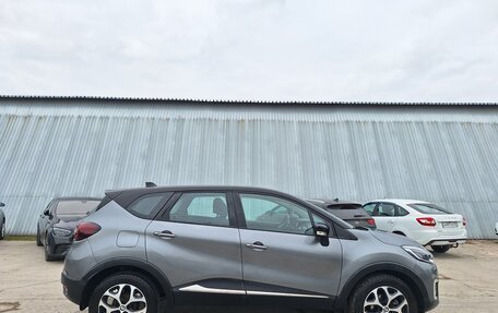 Renault Kaptur I рестайлинг, 2021 год, 1 799 000 рублей, 6 фотография