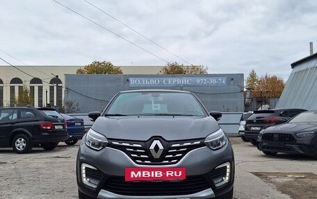 Renault Kaptur I рестайлинг, 2021 год, 1 799 000 рублей, 8 фотография