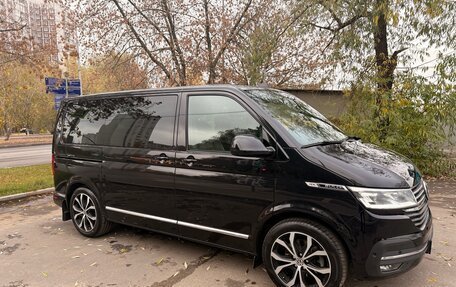 Volkswagen Multivan T6 рестайлинг, 2020 год, 7 900 000 рублей, 6 фотография