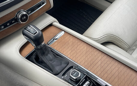 Volvo XC90 II рестайлинг, 2017 год, 2 450 000 рублей, 15 фотография