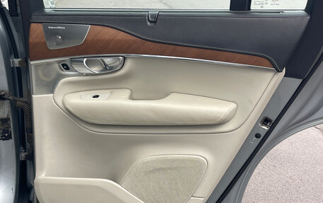 Volvo XC90 II рестайлинг, 2017 год, 2 450 000 рублей, 20 фотография