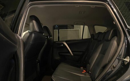 Toyota RAV4, 2016 год, 2 607 000 рублей, 25 фотография
