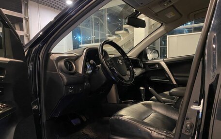Toyota RAV4, 2016 год, 2 607 000 рублей, 23 фотография