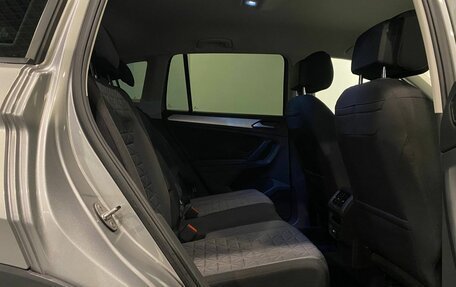 Volkswagen Tiguan II, 2021 год, 2 902 000 рублей, 17 фотография