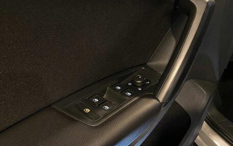 Volkswagen Tiguan II, 2021 год, 2 902 000 рублей, 22 фотография