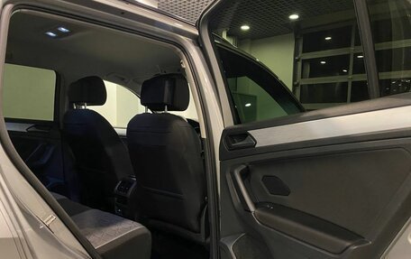 Volkswagen Tiguan II, 2021 год, 2 902 000 рублей, 26 фотография