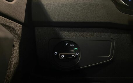 Volkswagen Tiguan II, 2021 год, 2 902 000 рублей, 33 фотография