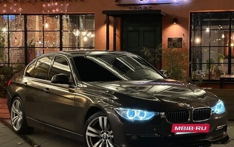 BMW 3 серия, 2012 год, 1 550 000 рублей, 14 фотография