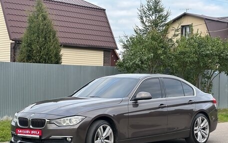 BMW 3 серия, 2012 год, 1 550 000 рублей, 21 фотография
