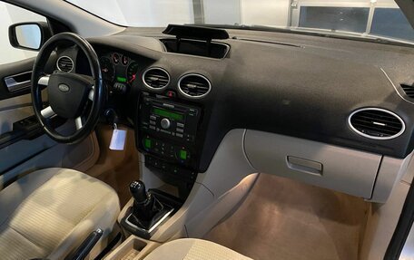 Ford Focus II рестайлинг, 2006 год, 425 000 рублей, 12 фотография