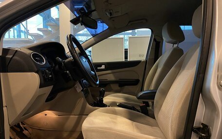 Ford Focus II рестайлинг, 2006 год, 425 000 рублей, 16 фотография