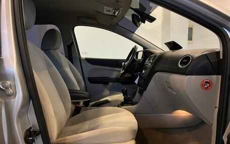 Ford Focus II рестайлинг, 2006 год, 425 000 рублей, 29 фотография
