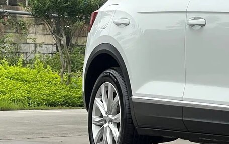 Volkswagen T-Roc I, 2021 год, 1 480 000 рублей, 13 фотография