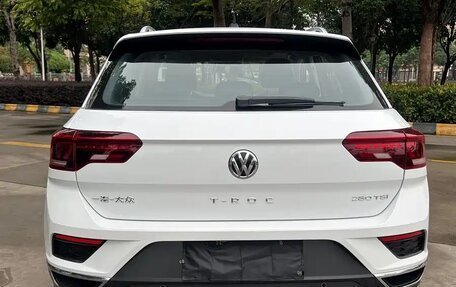 Volkswagen T-Roc I, 2021 год, 1 480 000 рублей, 10 фотография