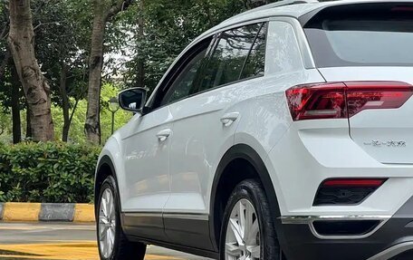 Volkswagen T-Roc I, 2021 год, 1 480 000 рублей, 16 фотография