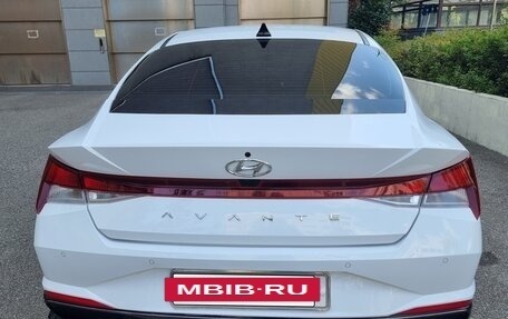 Hyundai Avante, 2022 год, 2 170 000 рублей, 5 фотография