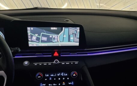 Hyundai Avante, 2022 год, 2 170 000 рублей, 9 фотография