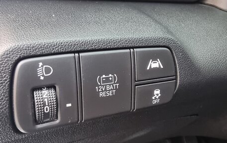 Hyundai Avante, 2022 год, 2 170 000 рублей, 13 фотография