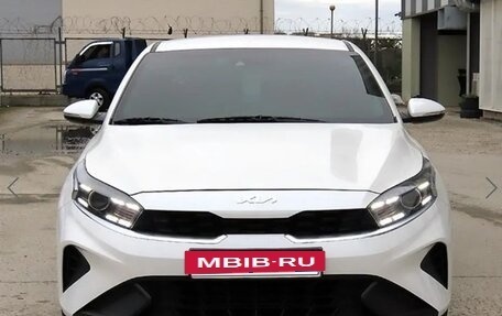 KIA K3, 2022 год, 1 840 000 рублей, 2 фотография