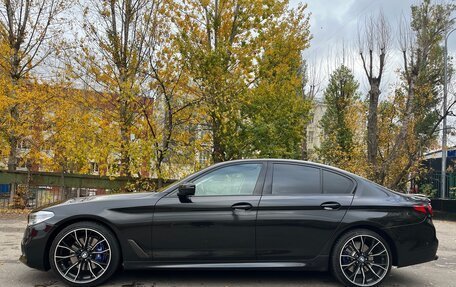 BMW 5 серия, 2019 год, 2 999 000 рублей, 4 фотография